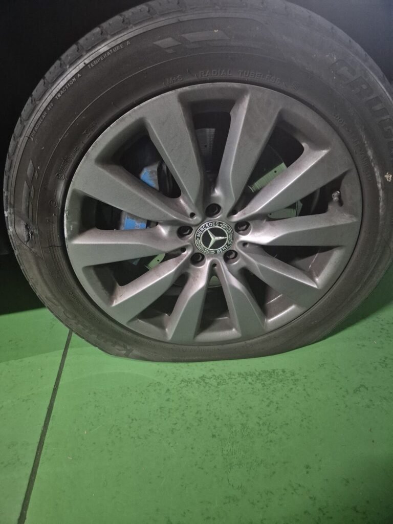 What to Do When You Get a Flat Tire in Korea: A Real Guide to Car Insurance Roadside Assistance